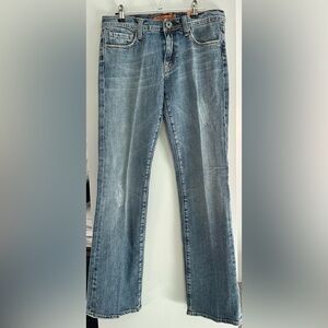 Vertigo Jeans - Men's Blue Jeans - Size 29x32
New With Tags